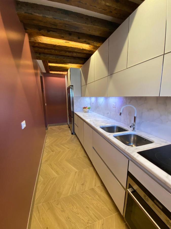 Dimora Contarini Charm Apartment On Grand Canal Венеція Екстер'єр фото